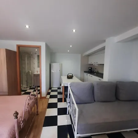 Casa Velha Matosinhos (Porto)